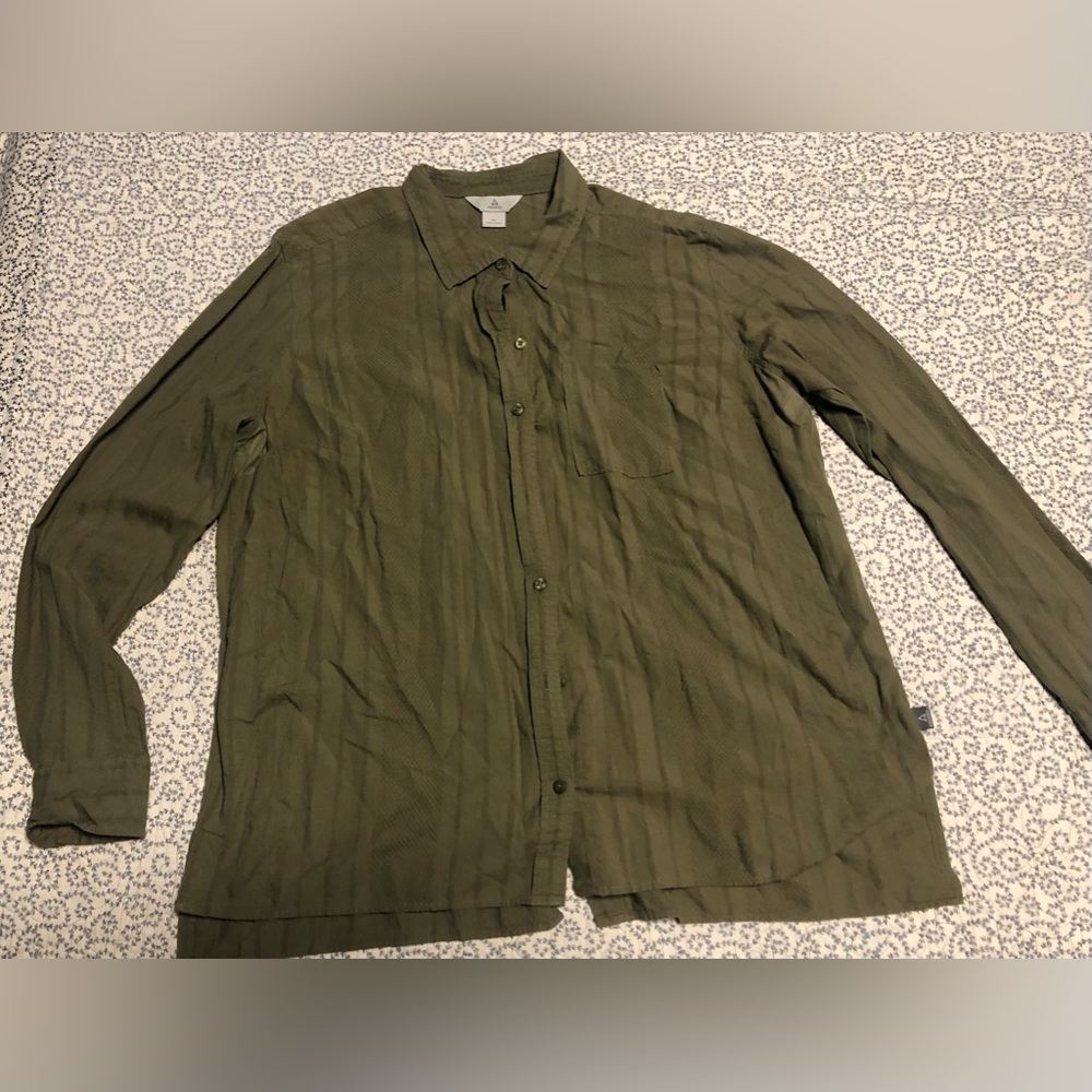 Ascend Olive Green Button-Up, Size XL